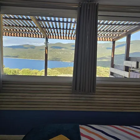 Magnifique T2 Terrasse Vue Panoramique Dans Avec Piscine Serra-di-Ferro (Corsica)