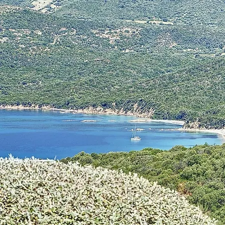 빌라 Magnifique T2 Terrasse Vue Panoramique Dans Avec Piscine