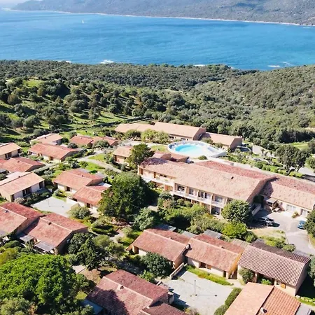 Magnifique T2 Terrasse Vue Panoramique Dans Avec Piscine Villa Serra-di-Ferro (Corsica)